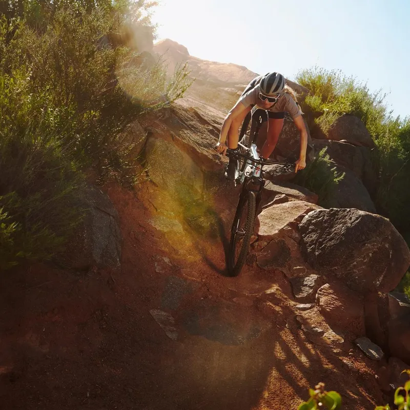 2025 Specialized Chisel Comp Mountain Bike - Gloss Ion/Smoke Liquid-6