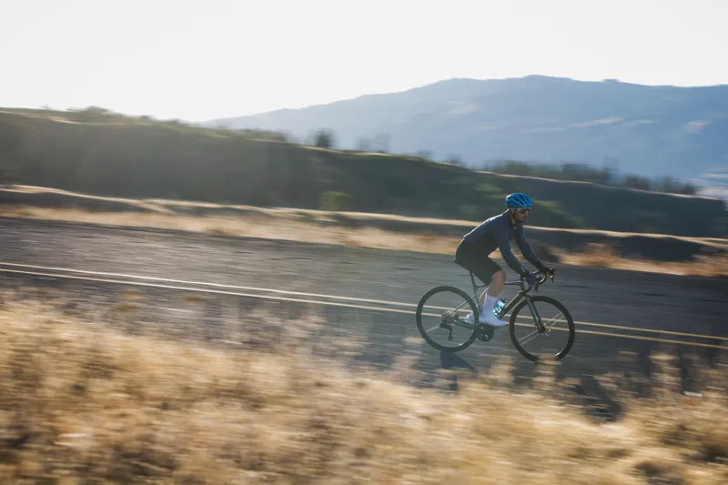 2025 Giant Defy Advanced 0 Road Bike - Ocean Twilight-3