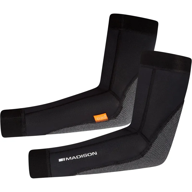 Madison Flux D30 Mountain Biking Arm Pad Set - Black