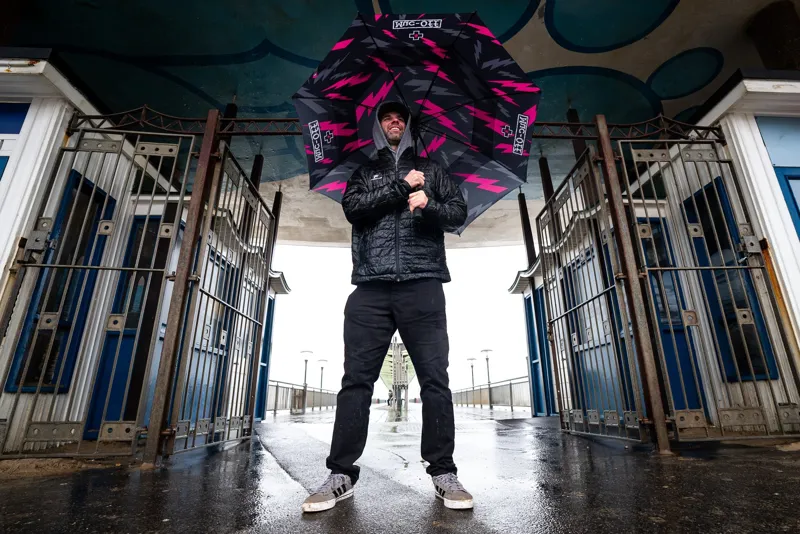 Muc-Off Bolt Umbrella-2