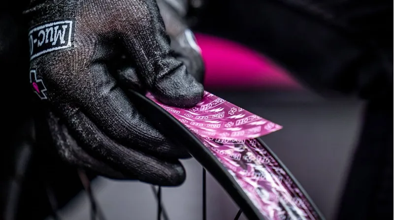 Muc-Off Tubeless Rim Tape 10m x 38mm-2