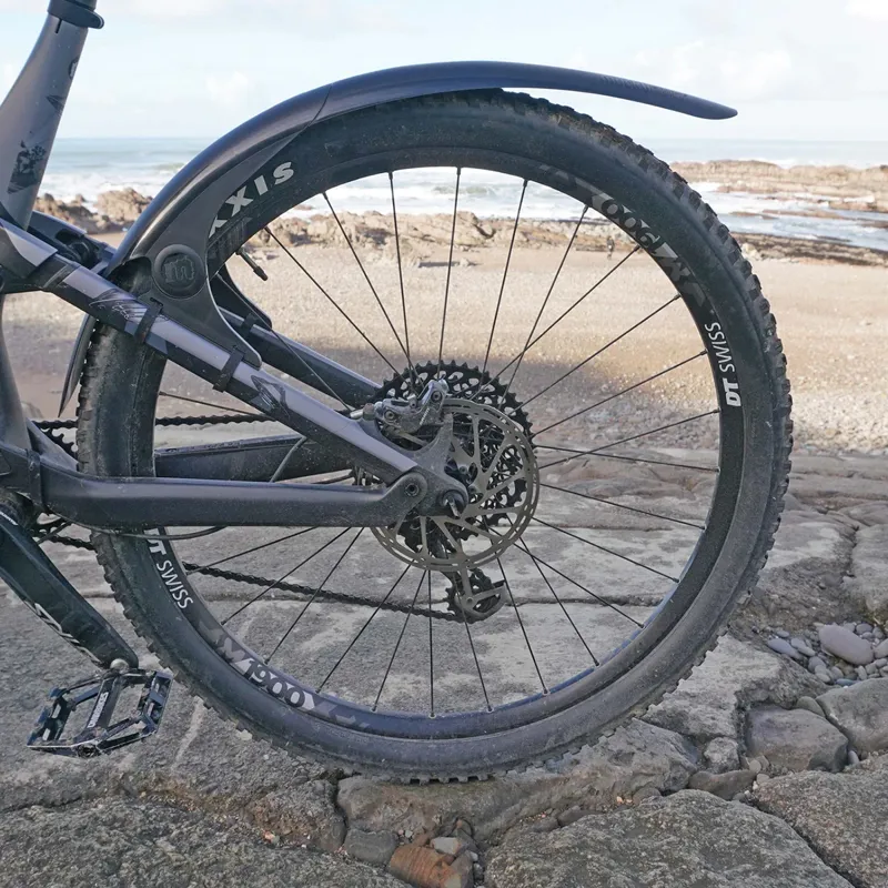 Mucky Nutz Rear Mudguard - Black-1