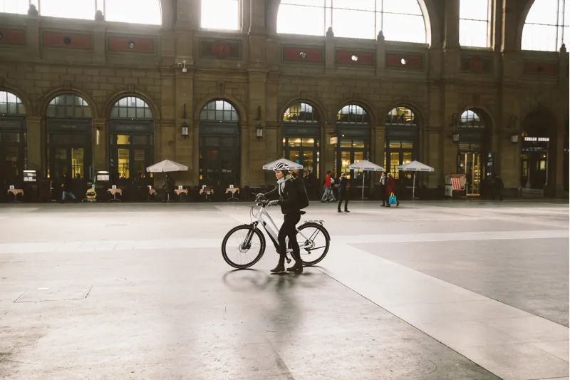 2026 Specialized Turbo Vado 4.0 Step-Through Electric Bike - Gloss California-7