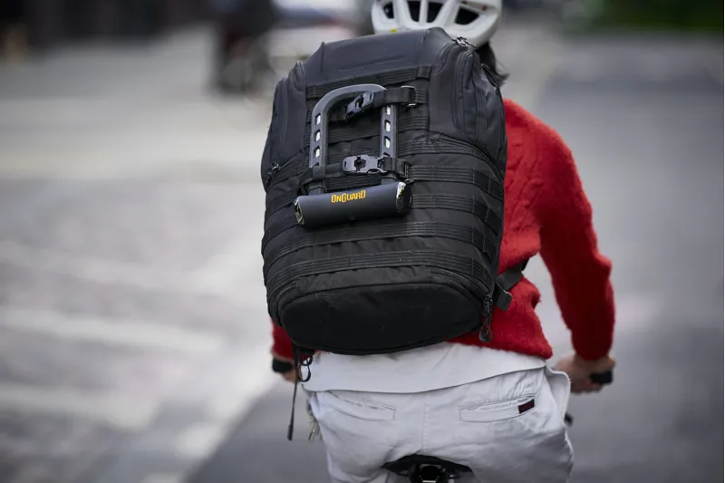 OnGuard RockSolid D-Lock Bicycle Lock - Black/Yellow-6