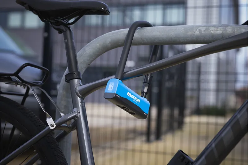 Oxford Sentinel 2.0 Bicycle U-Lock 320mm with 1.2m Cable - Long Duo-4