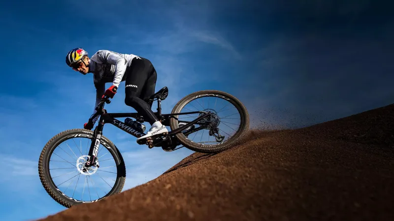 2026 S-Works Epic 8 Evo Di2 Mountain Bike - Gloss Carbon-2