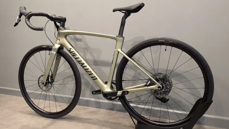Ex-Demo: 2024 Specialized Roubaix SL8 Sport Apex Road Bike - 54cm-5