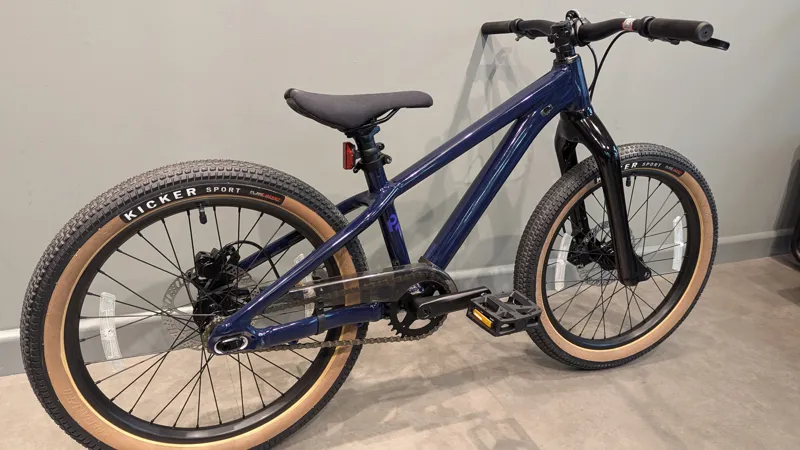Shop Soiled: Specialized P.1 Series Dirt Jump Bike - Gloss Deep Marine-2