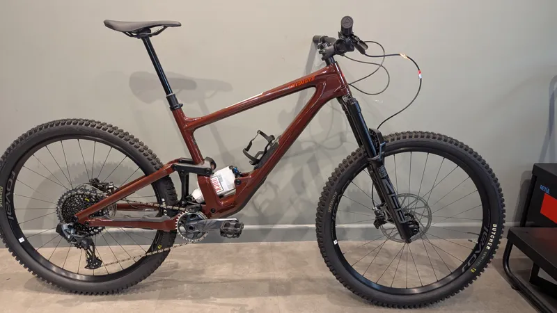 Shop Soiled: 2023 Specialized Enduro Expert Mountain Bike - S5-1