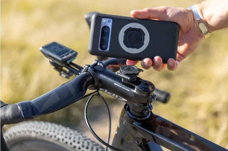 Quad Lock Stem Cap Mount - Black-1