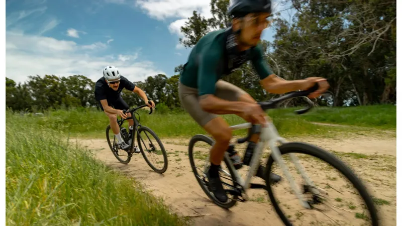 2026 Specialized Crux Pro SRAM Force XPLR AXS Gravel Bike - Nebula Metallic-3