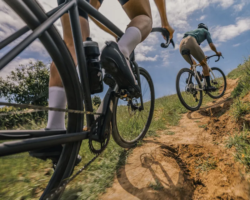 2025 Specialized Crux Comp Gravel Bike - Gloss Carbon/Purple Haze-1