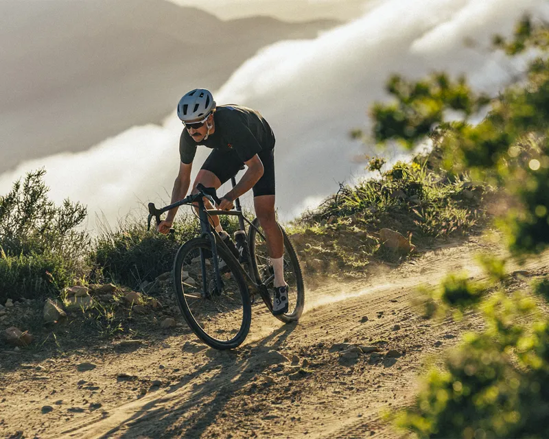 2025 Specialized Crux Comp Gravel Bike - Satin Carbon/Smoke-6