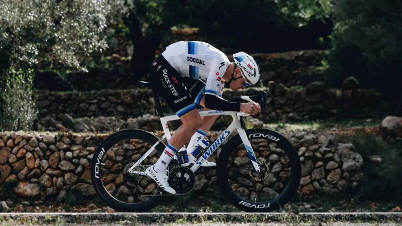 Roval Rapide Sprint CLX 700c Rear Road Bike Wheel - Gloss Carbon/White-5