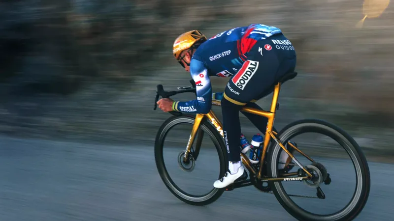 2025 S-Works Tarmac SL8 LTD Road Bike - Remco Golden Season-6