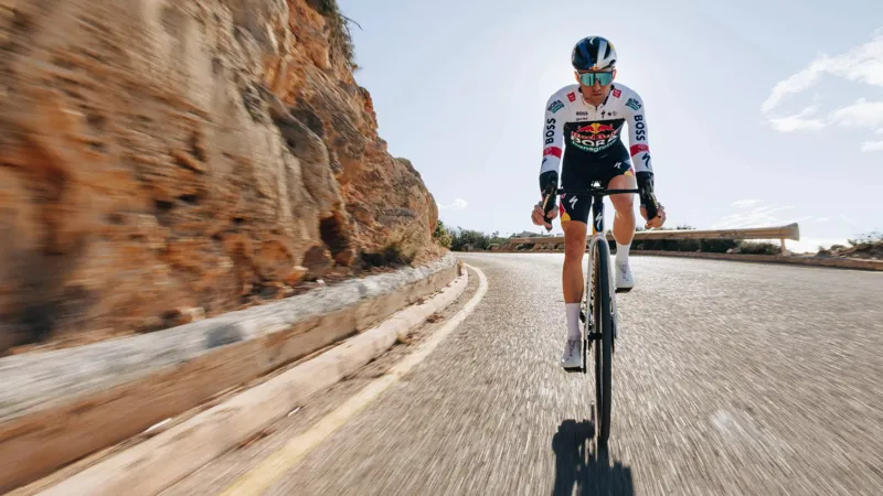 2026 S-Works Tarmac SL8 SRAM Red AXS Road Bike - Gloss Red Sky-8