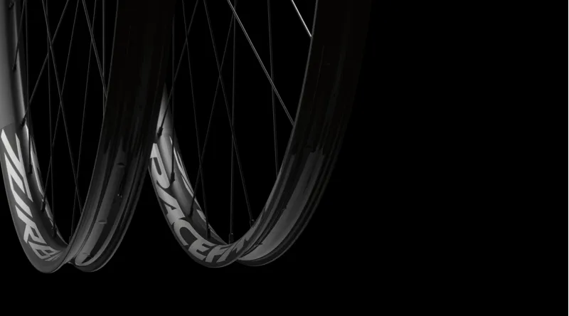 Race Face Turbine 30mm 29 inch Front MTB Wheel 15 x 110mm Boost - Black-6