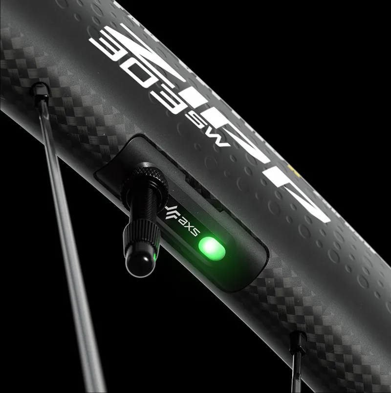 Zipp 303 SW Carbon 700c Road Cycling Wheelset with Wheel Sensors - XDR-5