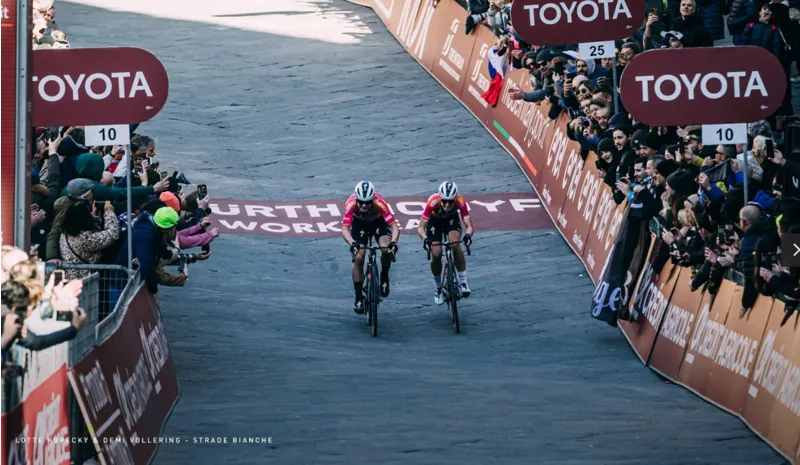 Roval Rapide Cockpit - Matte Carbon/Gloss Black-1