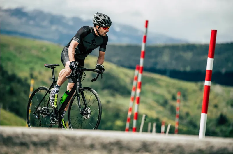 2025 Merida Scultura 8000 Road Bike - White/Red-2