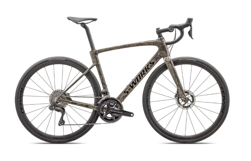 2025 S-Works Roubaix SL8 Di2 Road Bike - Gloss Taupe