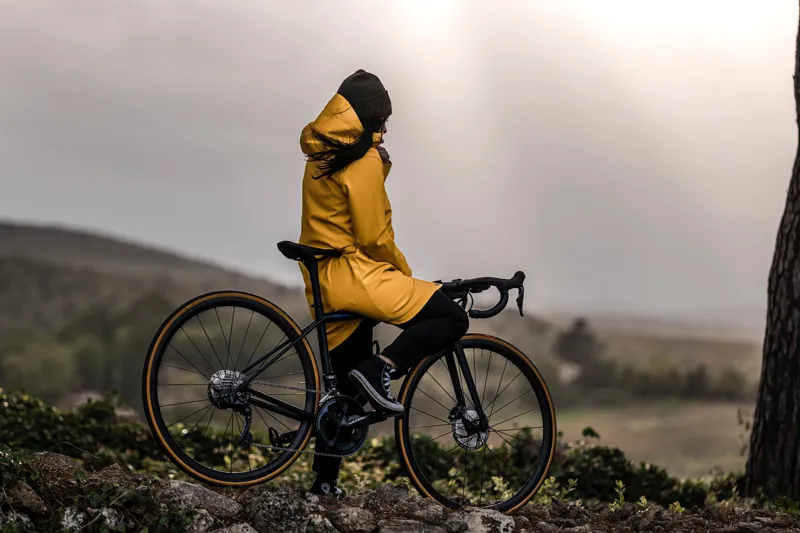 2025 Specialized Aethos Expert Rival eTap AXS Road Bike - Gloss Gold - Size 54cm-4