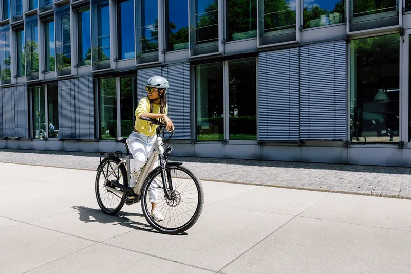 Schwalbe Motion Big Apple Urban Wired 20 x 2.00 Tyre - Black/Reflex-3