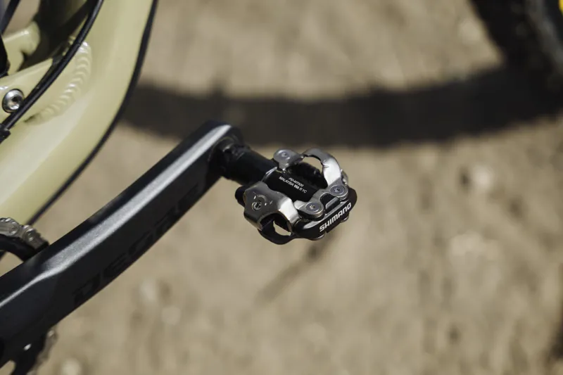Shimano PD-MT520 MTB SPD Pedal with SM-SH51 Cleats-7