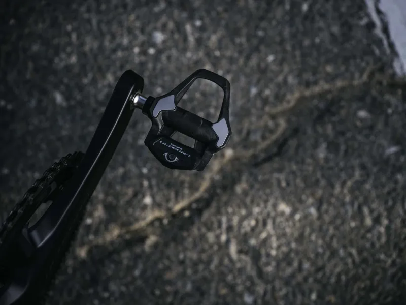Shimano Ultegra PD-R8200 SPD-SLR Road Pedals - 4mm Longer Axle-7