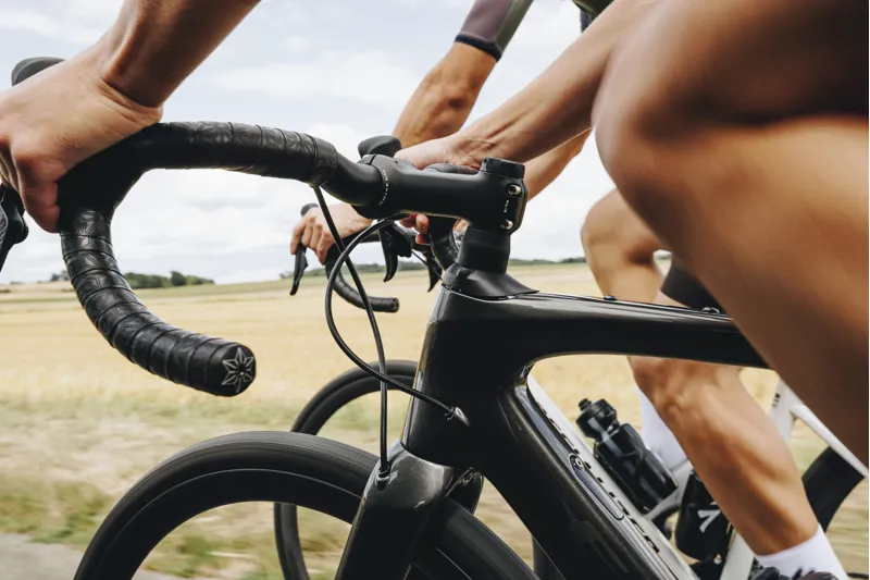 2022 Specialized Roubaix Expert Road Bike - Smoke/Tarmac Black/Silver-3