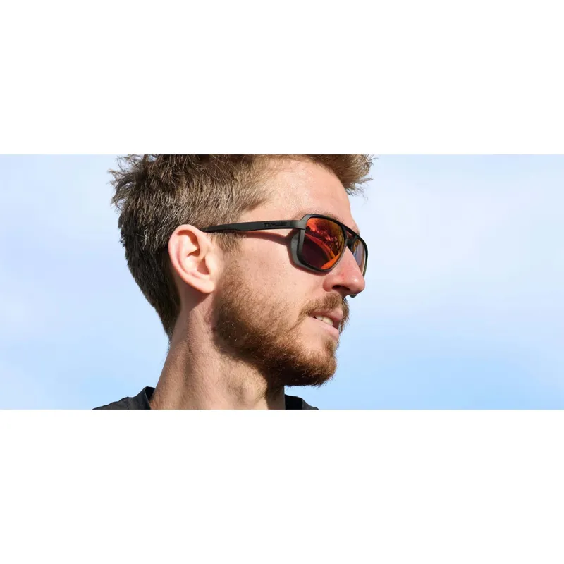 Tifosi Salto Single Lens Cycling Sunglasses - Blackout Smoke Red Mirror-4