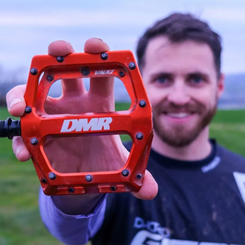 DMR Vault Flat Mountain Bike Pedal - Graphite Grey-2