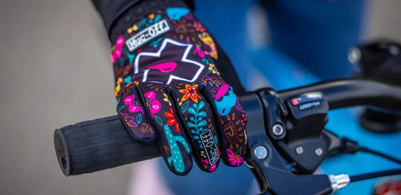Muc-Off Youth Rider Kids Mountain Bike Gloves - Shred Hot Chilli Pepper-4