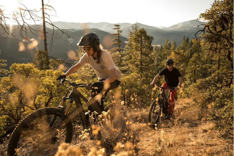 Specialized Kenevo Comp Electric Mountain Bike - Gloss Blue - S4-1