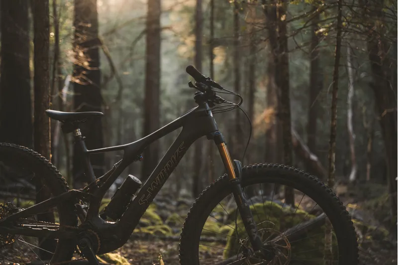 2023 Specialized Turbo Kenevo Comp Electric Mountain Bike - Gloss Green-2