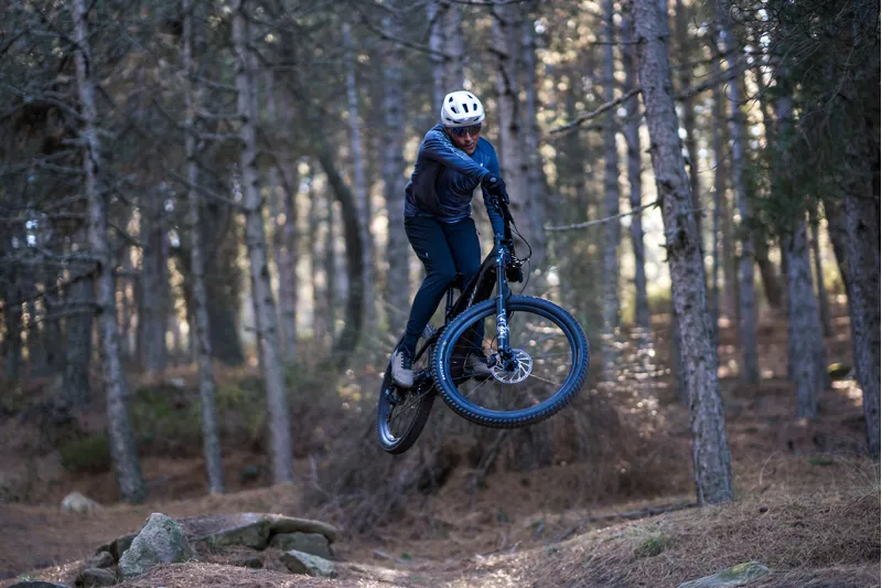 2025 Specialized Turbo Levo Comp Carbon Electric Mountain Bike - Black-1