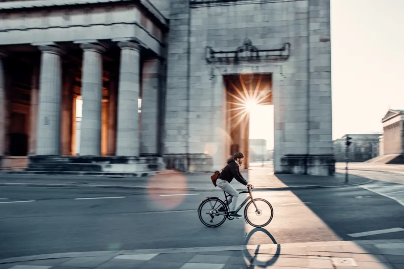 2025 Specialized Turbo Vado 4.0 Step-Through Electric Bike - Black-8