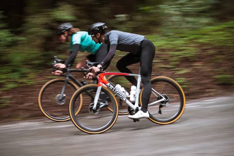 2022 Specialized Roubaix Pro Road Bike - Chameleon Silver Green - Size 64cm-1