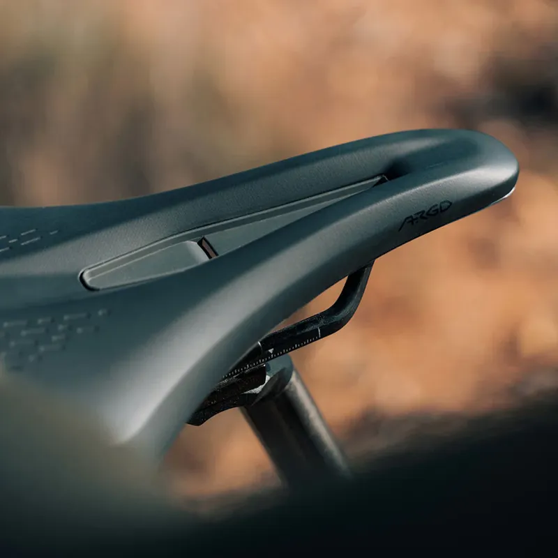 Fizik Terra Argo X5 MTB Saddle - Black-5