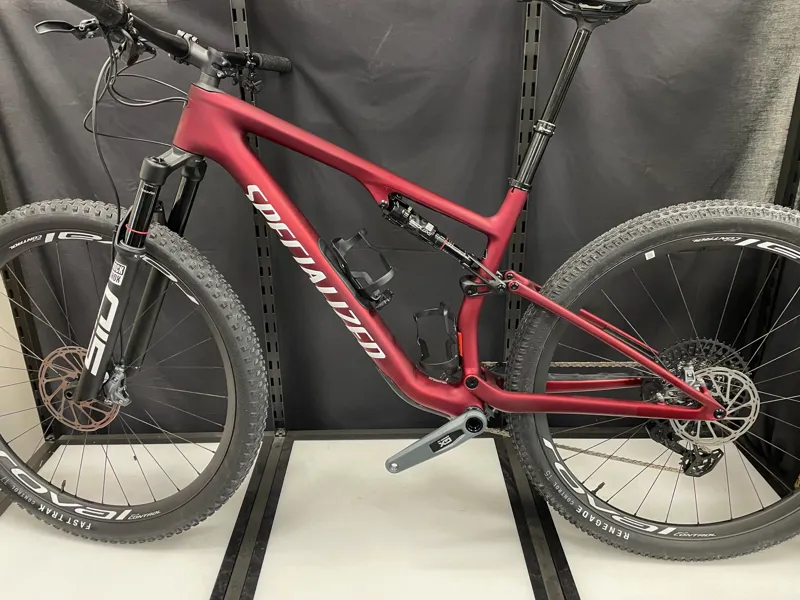 Shop Soiled: 2024 Specialized Epic 8 Expert Mountain Bike - Large-1