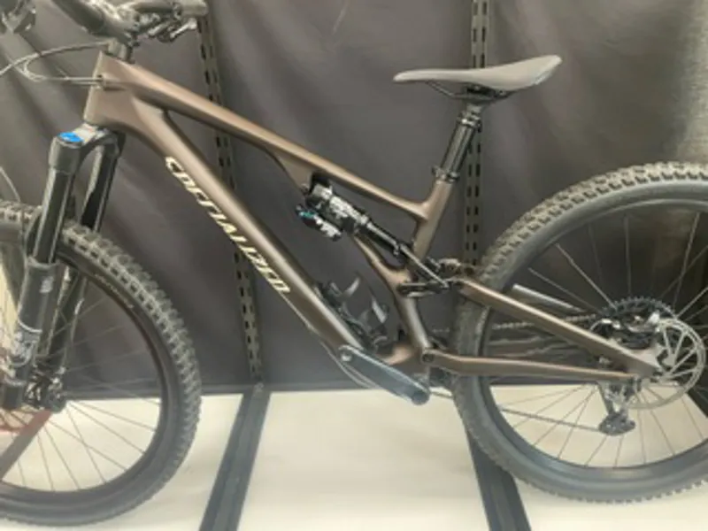 Ex-Demo: 2023 Specialized Stumpjumper Evo Comp Mountain Bike - S4-1