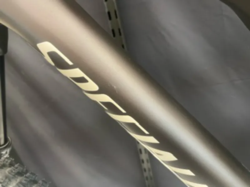 Ex-Demo: 2023 Specialized Stumpjumper Evo Comp Mountain Bike - S4-5