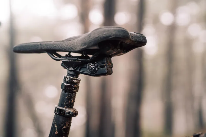 Magura Vyron MDS-V.3 175mm Travel Ø 31.6 mm Seatpost - Black-3