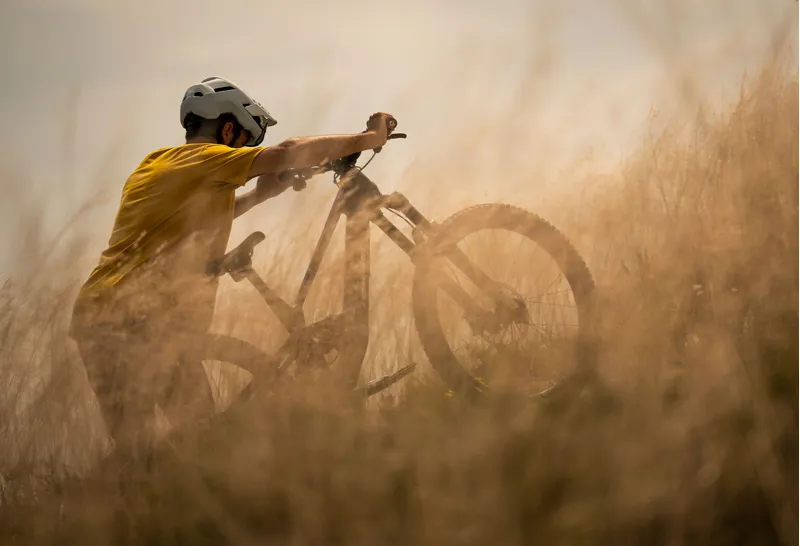 MET Terrae Mountain Bike Helmet with MIPS - Burned Yellow - Medium-6