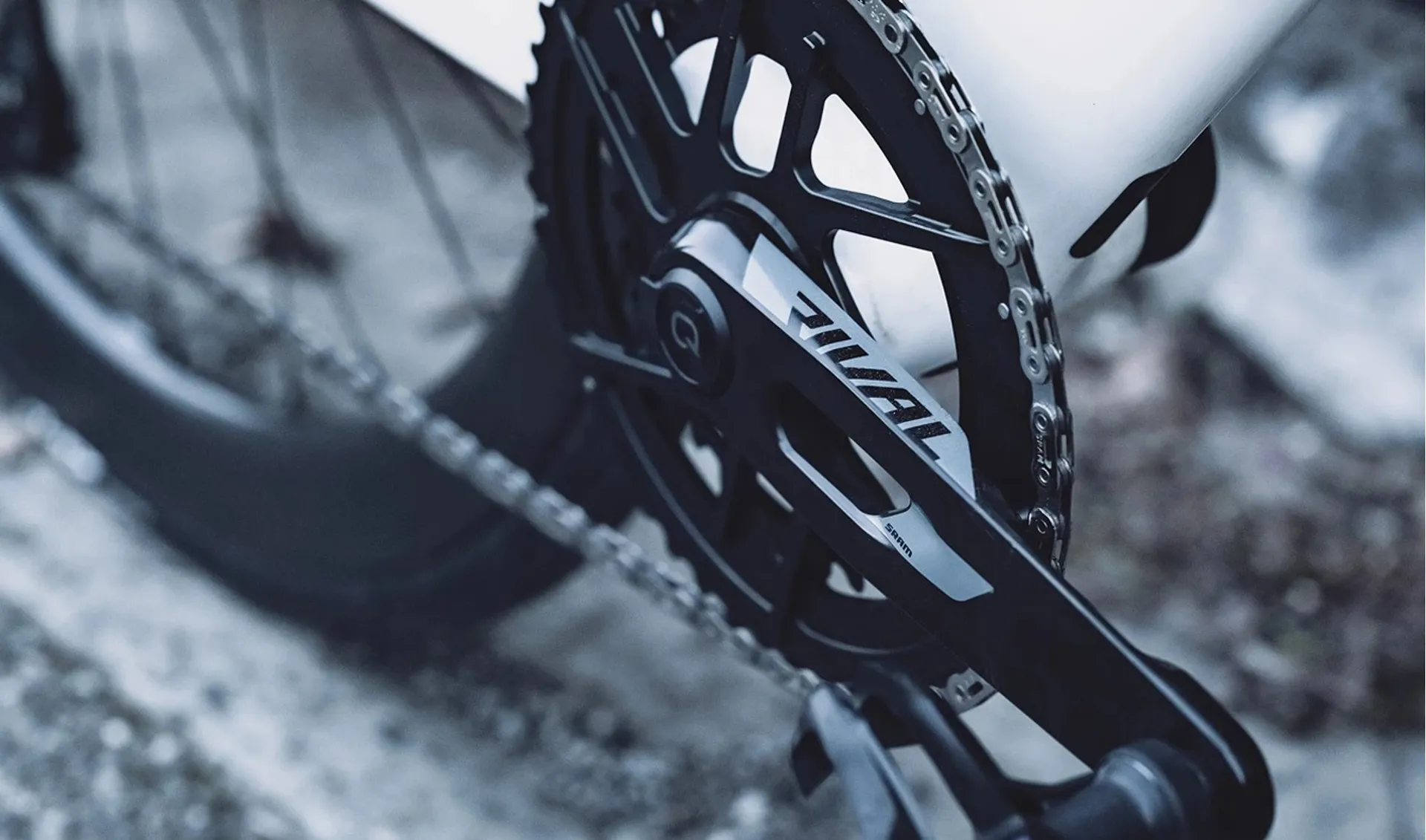 Pédalier SRAM Rival AXS 12 Vitesses : Le Top Pour Les Routes Et Les Chemins !