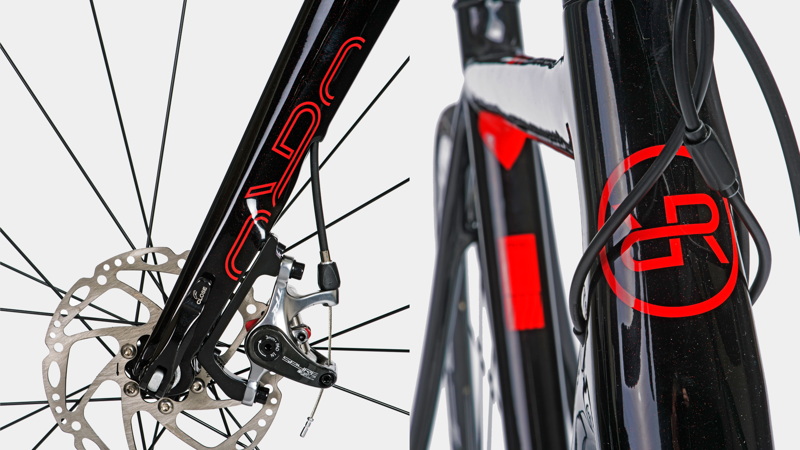 2016 Orro Pyro Disc 105 Groupset Carbon Road Bike in Black/Red-3