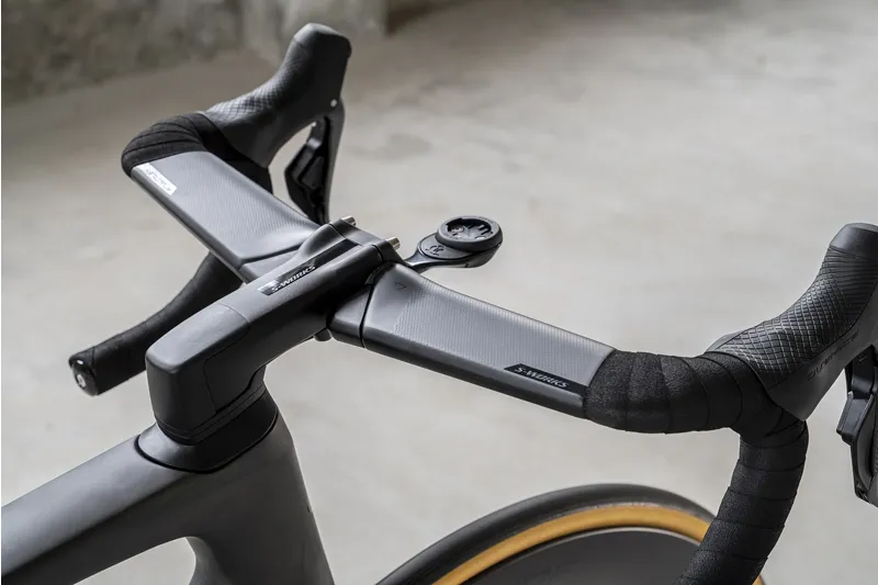 2022 Specialized Tarmac SL7 Pro SRAM Force eTap AXS Road Bike - Chameleon-7