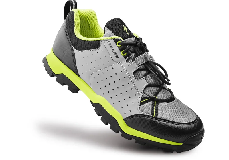 create custom basketball shoes