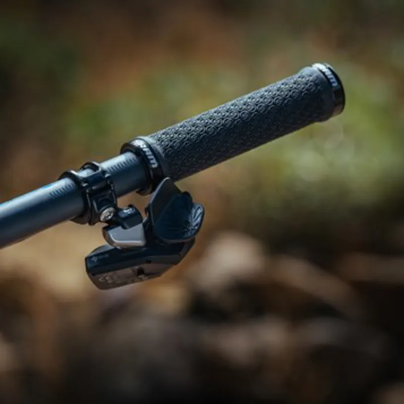 SRAM X01 Eagle AXS DUB Groupset-2