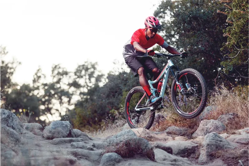 2019 Giant Stance 2 Mens Mountain Bike - Gloss Gun Metal Black-3